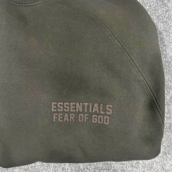 Fear Of God Essentials Sweat Shirt - Picture 3 of 5